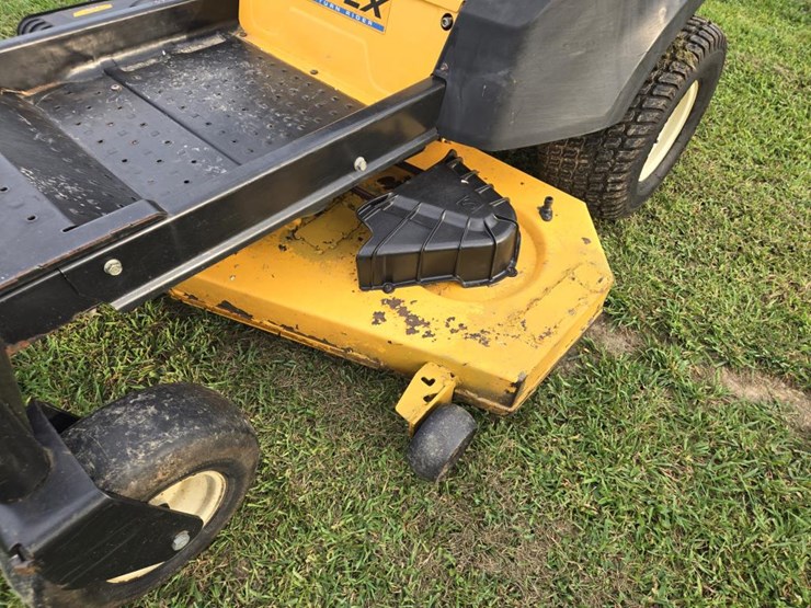 #2867-•-2017-cub-cadet-rztlx-zero-turn-mower-image-6