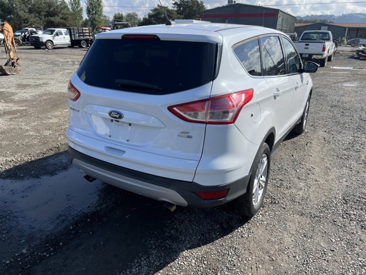 2014-ford-escape-image-4