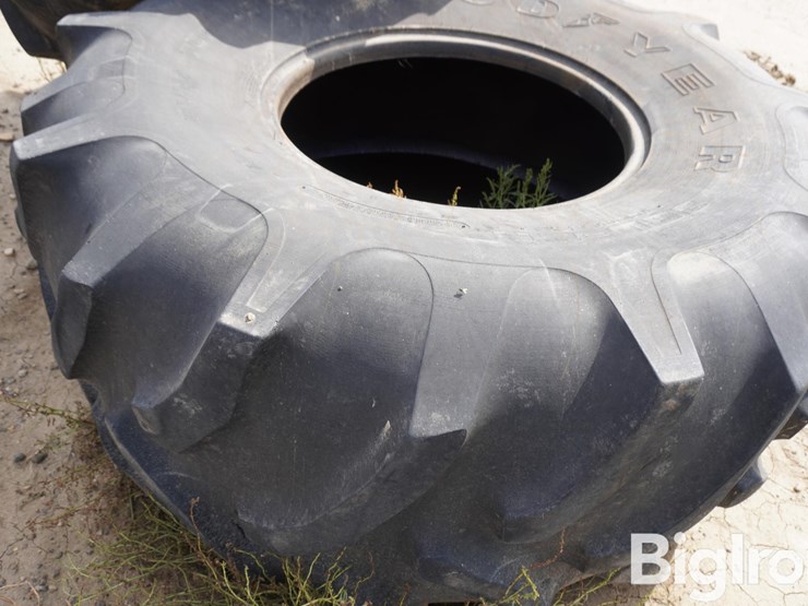 28l-26-tires-image-14