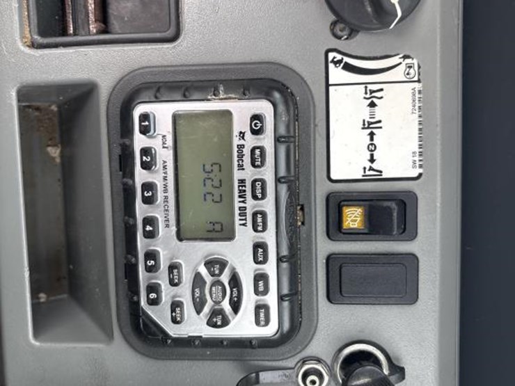 2019-bobcat-e85-image-43