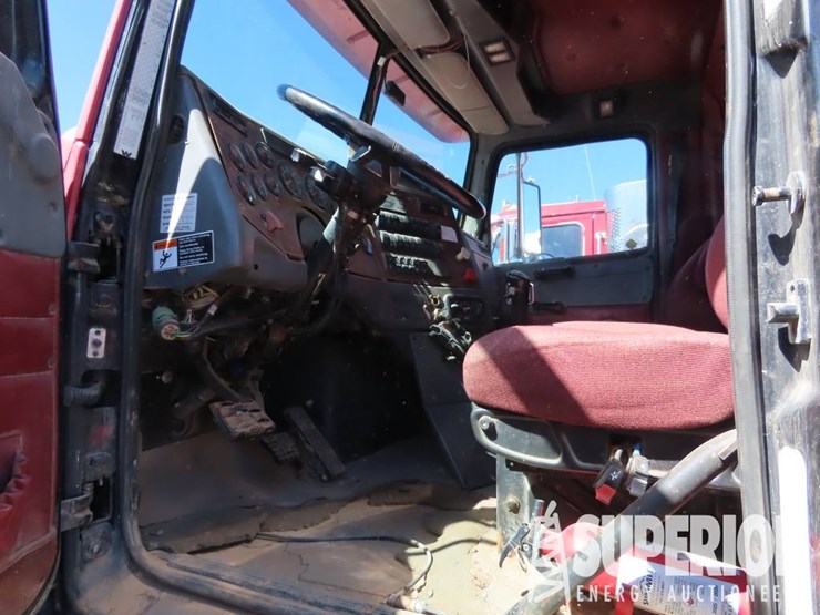 2011-western-star-4900-image-8