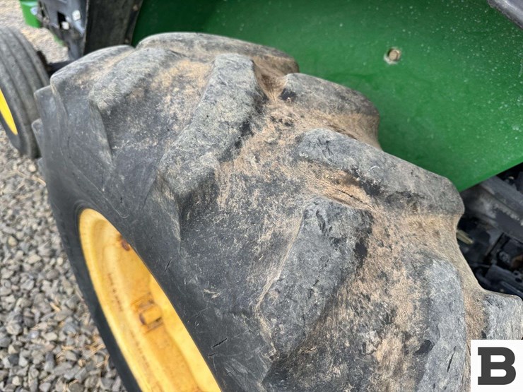 john-deere-5101en-image-44