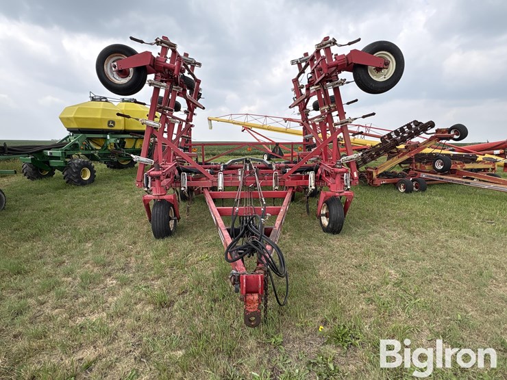wil-rich-36’-quad-5-field-cultivator-w/harrow-image-2