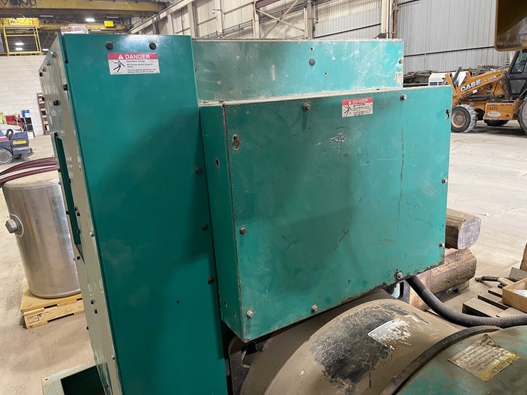 #8615-•-1999-cummins-dfeh-generator-(aps)-image-40