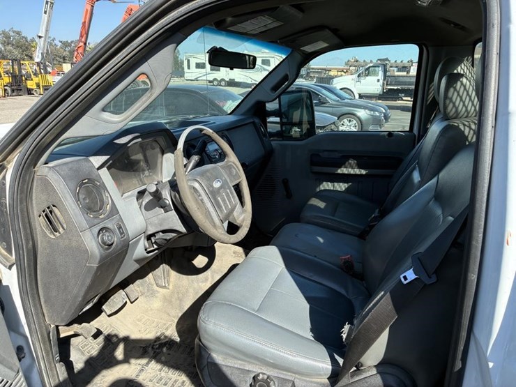 2012-ford-f250-image-10
