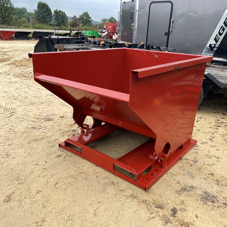 #2000 • New KC Self Dumping Hopper with Fork Pockets
