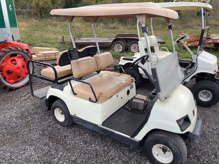 yamaha-electric-golf-cart-with-charger-image-1