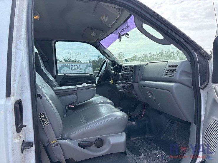 2004-ford-f250-image-31