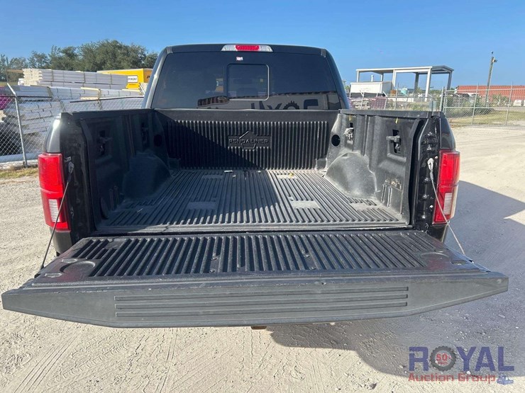 2019-ford-f150-image-28