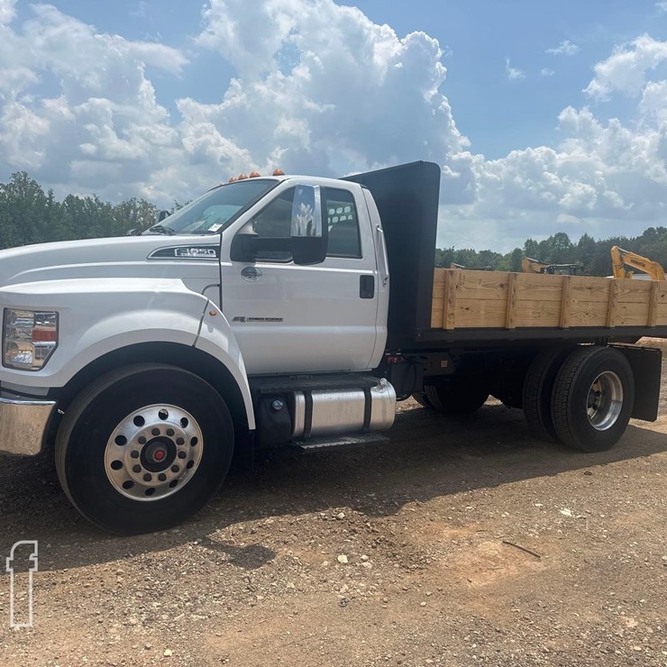 2018 FORD F650 SD