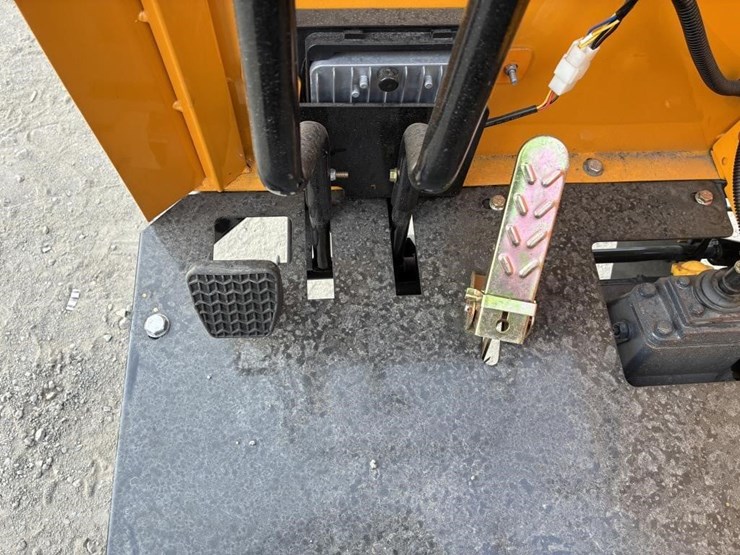 2025-sd-lanch-sdld25-tracked-dumper-image-10