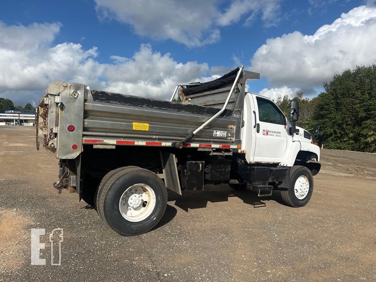 2008-gmc-topkick-c7500-image-2