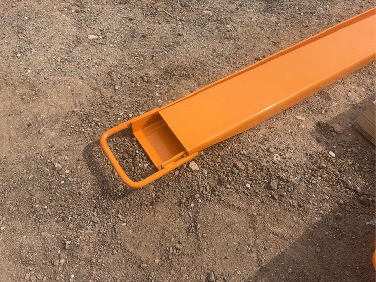 wolverine-8ft-2.5"x5"-pallet-fork-extensions-image-3