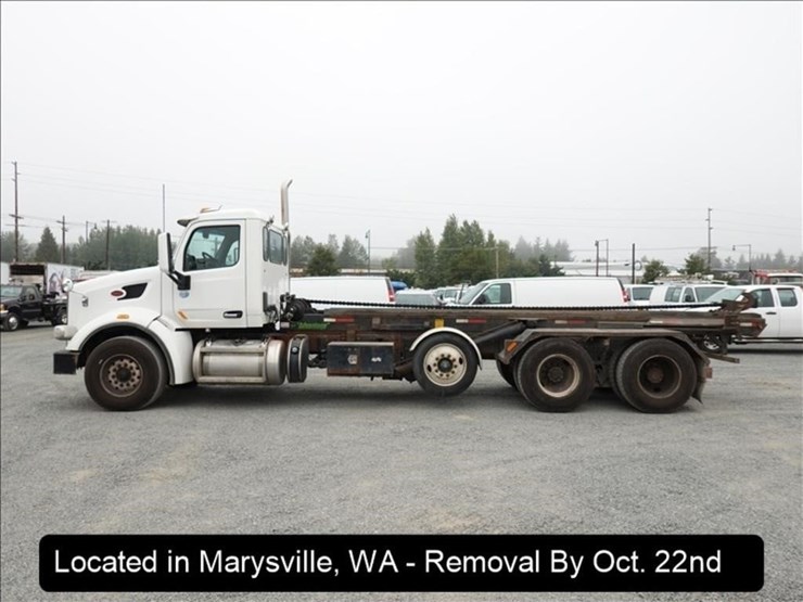 2015-peterbilt-567-image-4