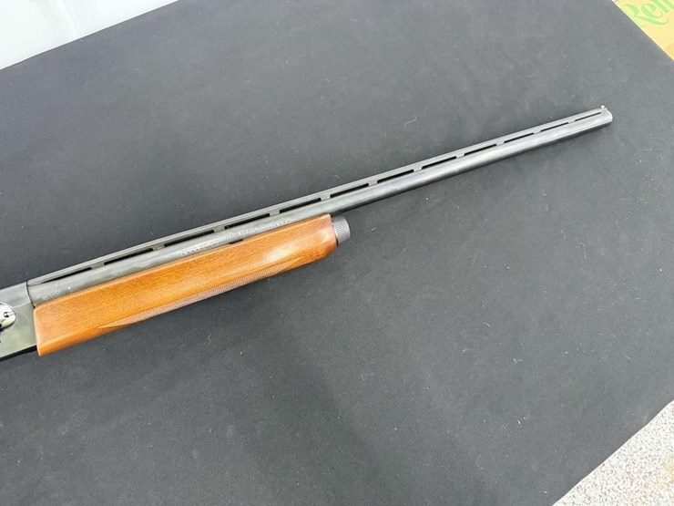 remington-sportsman-12-auto-12-gauge-shotgun-image-3