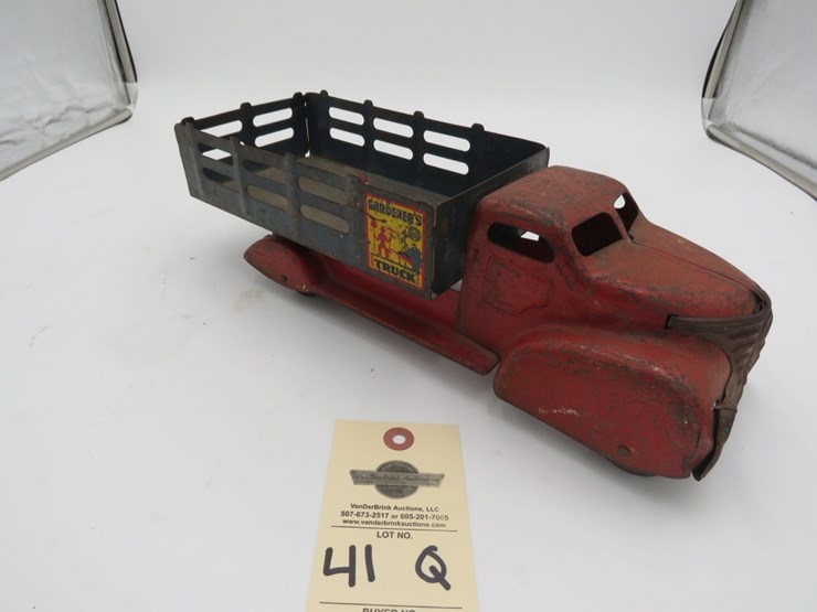 dinky-toys-gardner's-truck-image-1