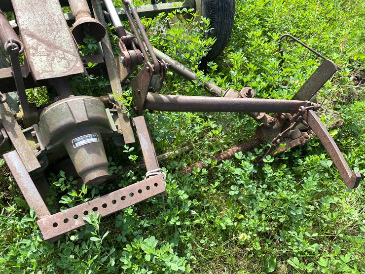john-deere-11-image-9