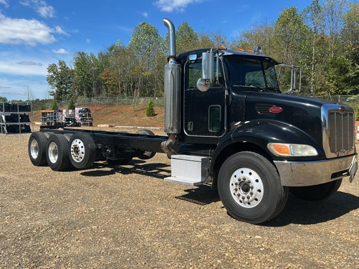 #1962-•-2006-peterbilt-pb340-semi-truck*-image-7