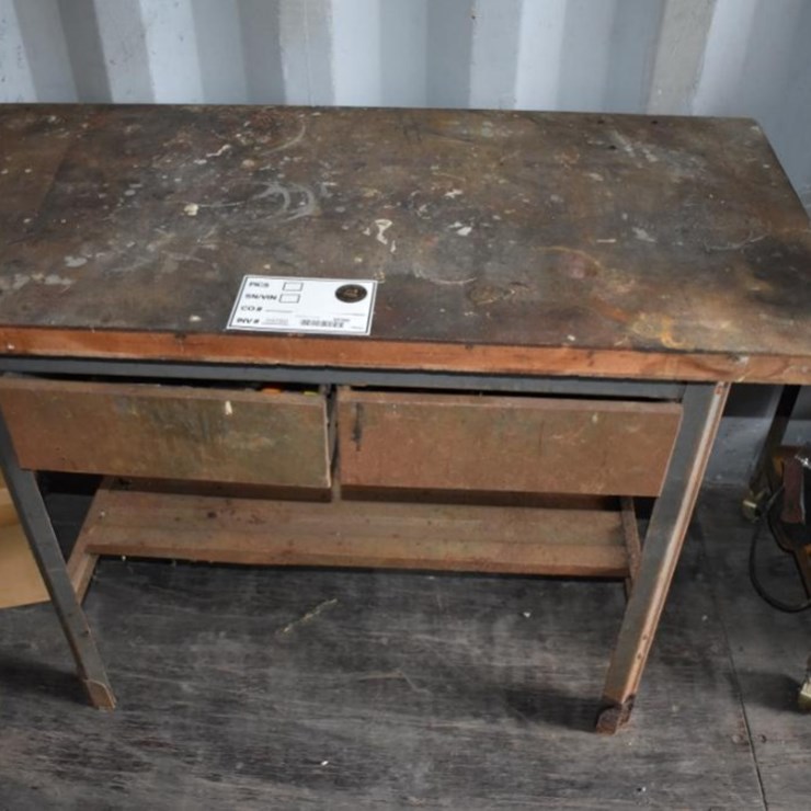 Metal Workbench with Vise