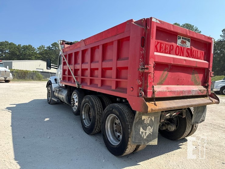 2016-kenworth-t880-image-5