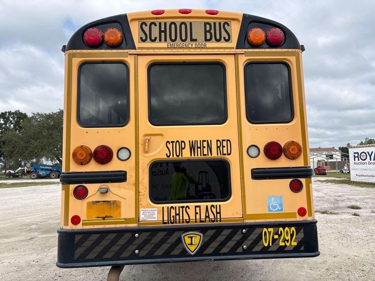 2007-ic-corporation-pb105-school-bus-image-24