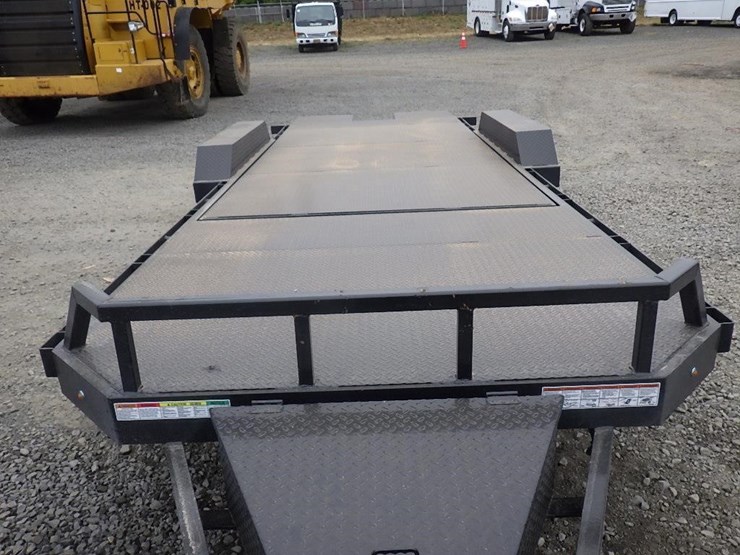 2026-industrias-227t-t/a-tilt-deck-trailer-image-8