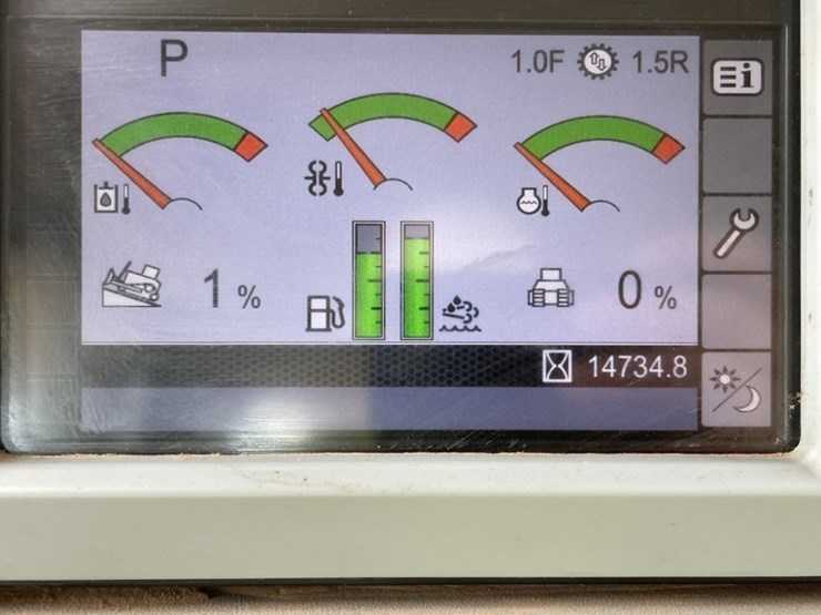 2019-caterpillar-d8t-image-38