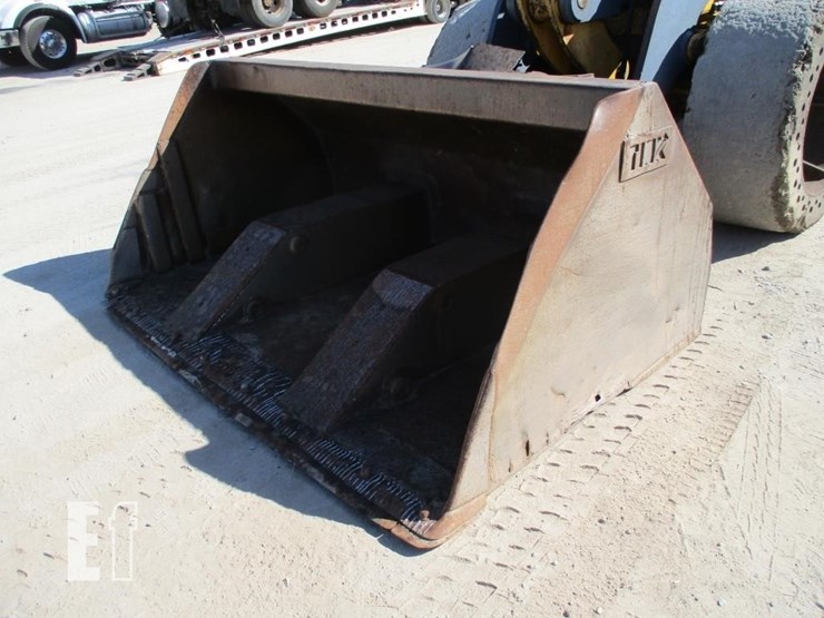 2000-deere-624h-image-14