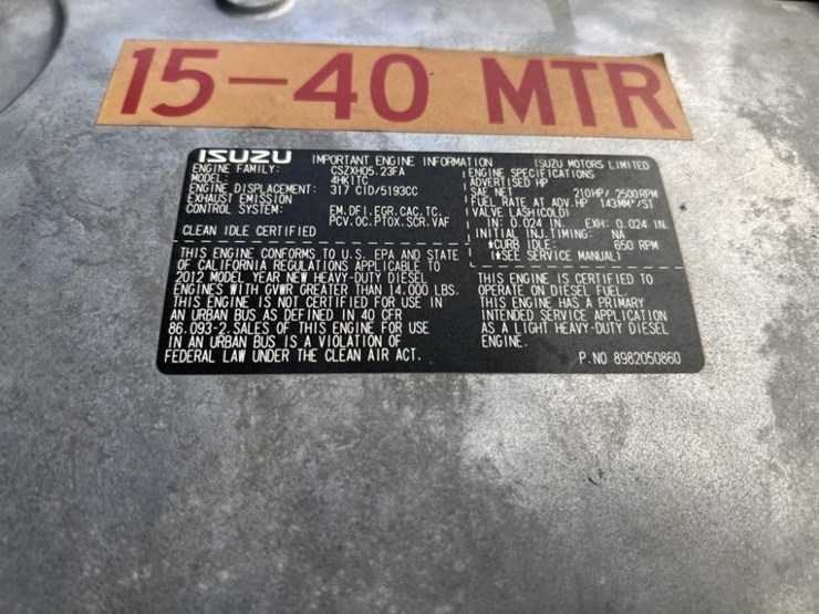 2013-isuzu-nrr-image-14