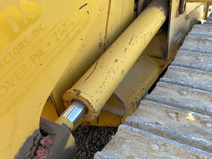 2004-caterpillar-953c-image-8