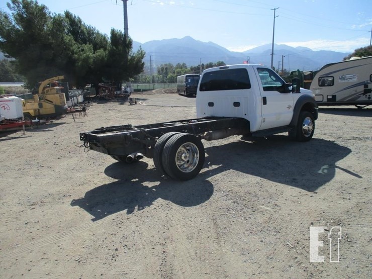 2015-ford-f550-image-3