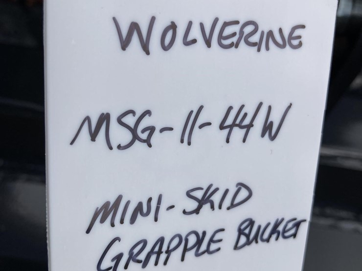 wolverine-msg-11-44w-mini-skid-grapple-bucket-image-4