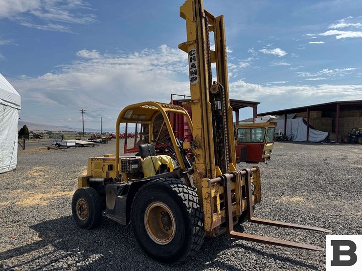 champ-forklift-image-7