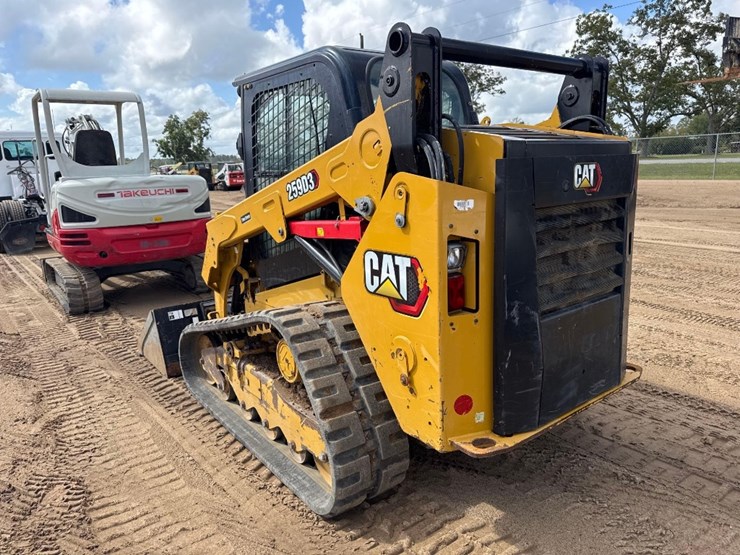 2020-caterpillar-259d3-image-5