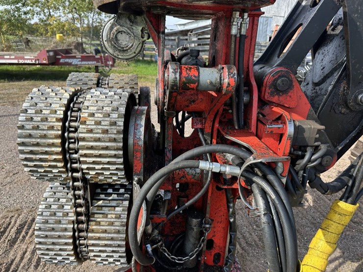 #1850-•-2012-caterpillar-501-hd-processor-image-27