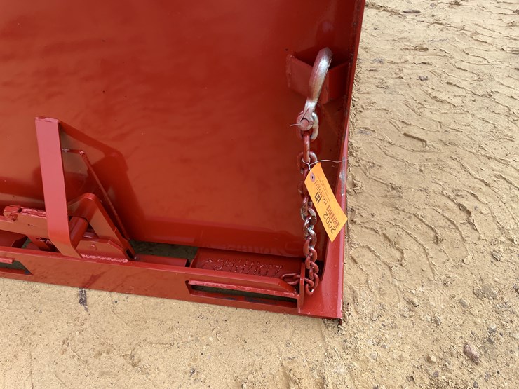 #2002-•-new-kc-self-dumping-hopper-with-fork-pockets-image-13