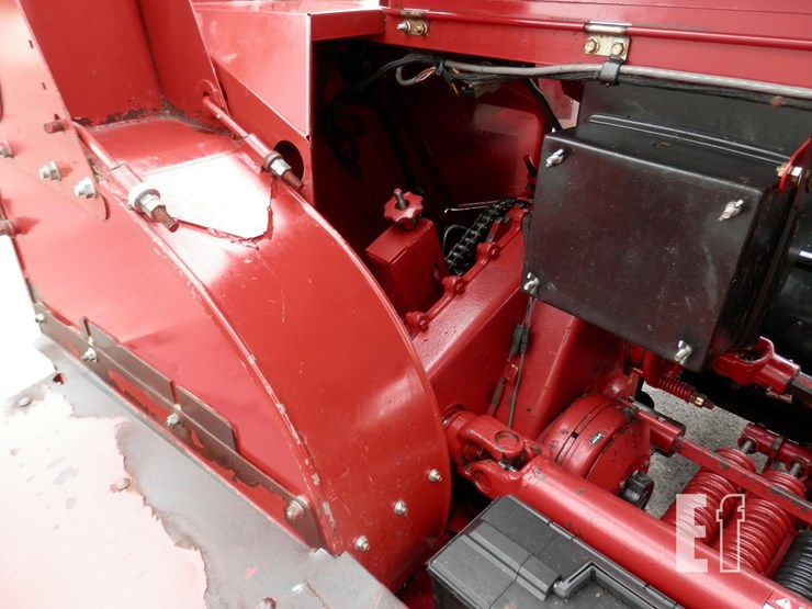 case-ih-fhx300-image-8