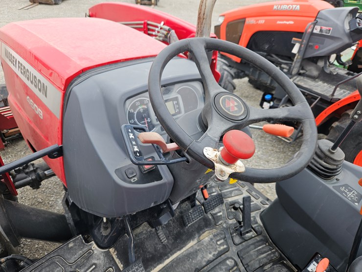 massey-ferguson-4609-image-12