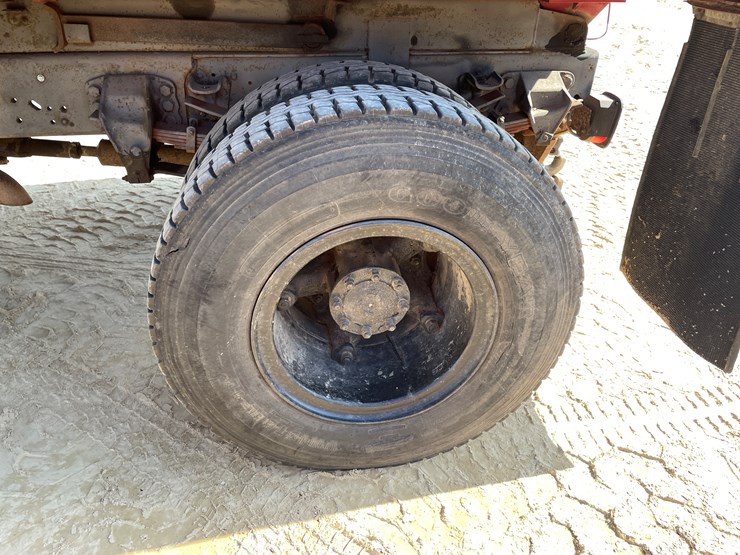 ford-f800-image-77
