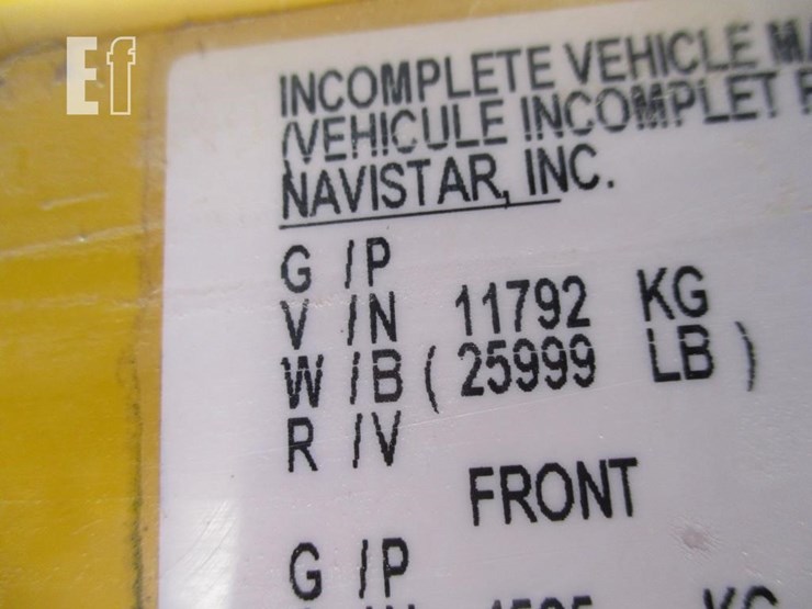 2011-international-durastar-4300-image-19