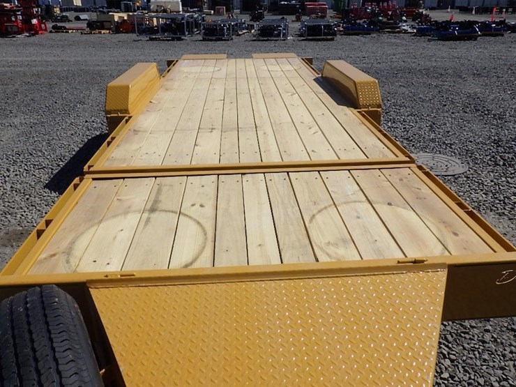 2025-delta-7'x20'-t/a-tilt-deck-trailer-image-9