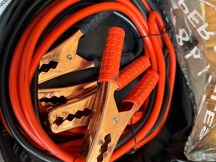 unused-200-amp-13'-jumper-cables-image-2