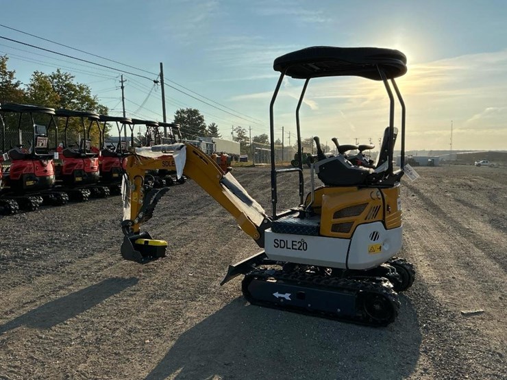 #1602-•-unused-sdle20-mini-excavator-image-4