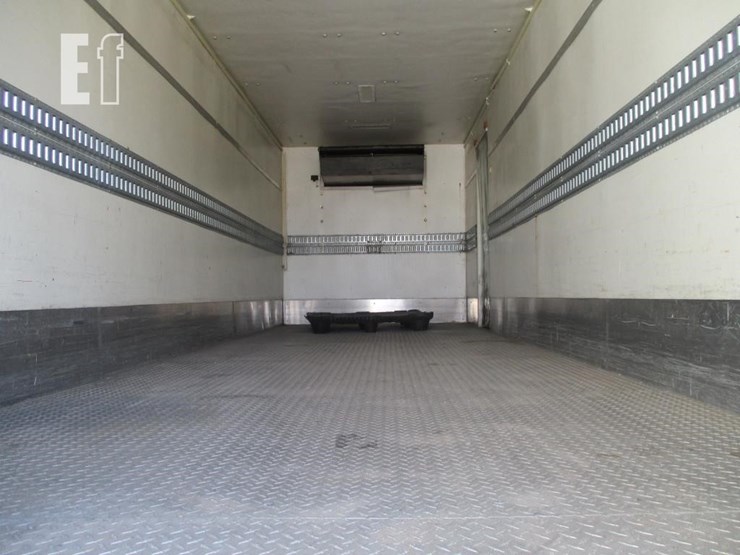 hino-338-image-5