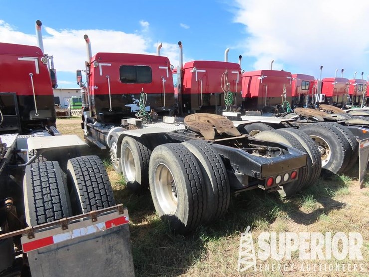 2012-western-star-4900-image-4