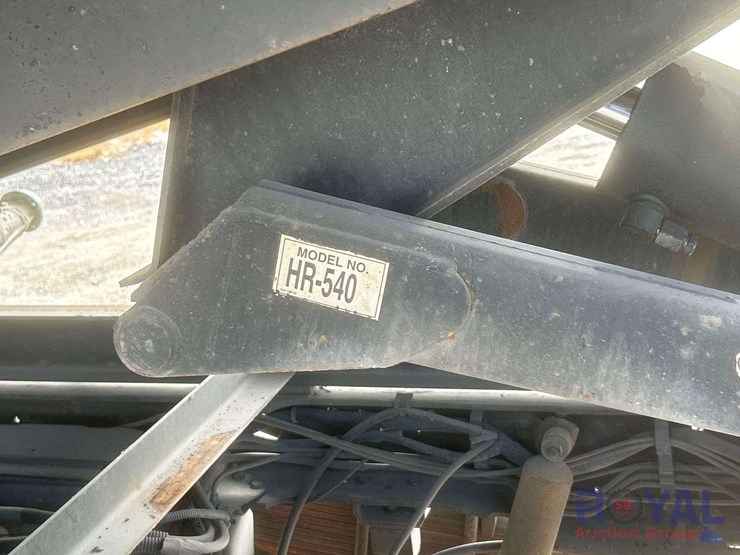 2004-ford-f550-image-9