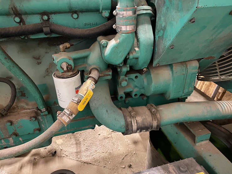 #8615-•-1999-cummins-dfeh-generator-(aps)-image-34