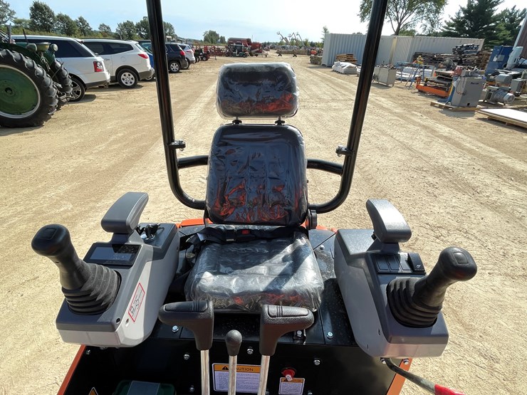 #206-•-new-nt18k-mini-excavator-image-21