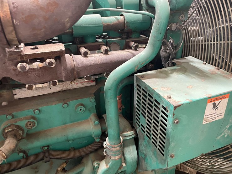 #8615-•-1999-cummins-dfeh-generator-(aps)-image-94