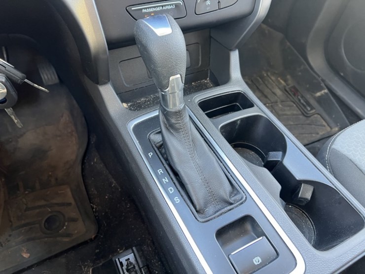 2017-ford-escape-image-33